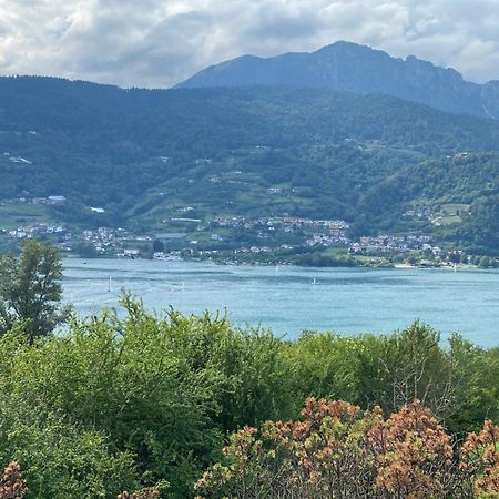 Lake Apartment Ischia Tenna Buitenkant foto