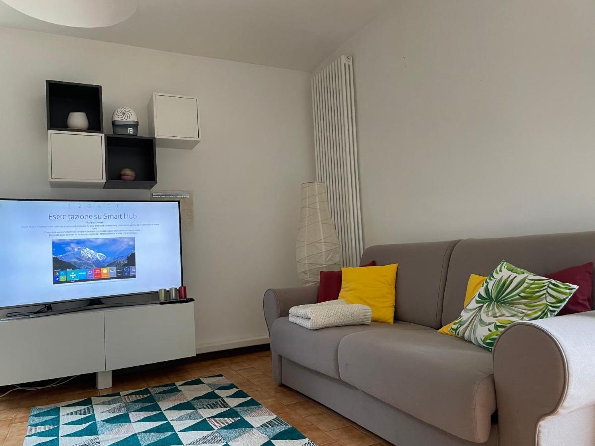 Lake Apartment Ischia Tenna Buitenkant foto